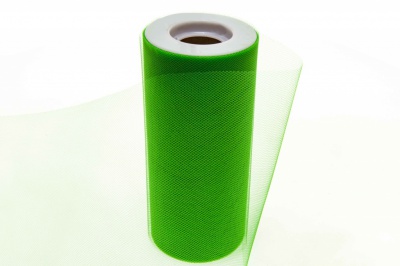 Фатин в шпульках 16-146, 10 гр/м2, шир. 15 см (в нам. 25+/-1 м), цвет зелёный - купить в Комсомольске-на-Амуре. Цена: 100.69 руб.