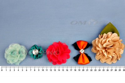 Цветы декоративные пришивные - купить в Комсомольске-на-Амуре. Цена: 28.53 руб.