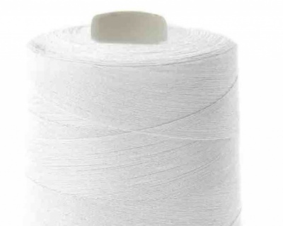 Швейные нитки (армированные) 28S/2, нам. 2 500 м, цвет белый - купить в Комсомольске-на-Амуре. Цена: 148.95 руб.