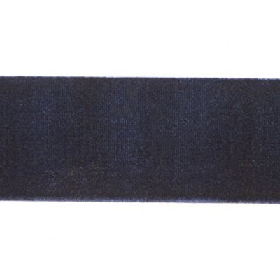 Лента бархатная нейлон, шир.25 мм, (упак. 45,7м), цв.180-т.синий - купить в Комсомольске-на-Амуре. Цена: 800.84 руб.