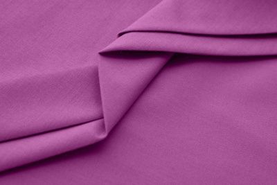 Ткань сорочечная стрейч 18-3224, 115 гр/м2, шир.150см, цвет фиолетовый - купить в Комсомольске-на-Амуре. Цена 282.16 руб.